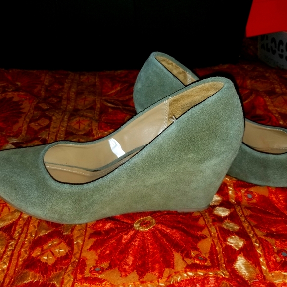 Shoes - Green Suede Wedges worn twice super comfy